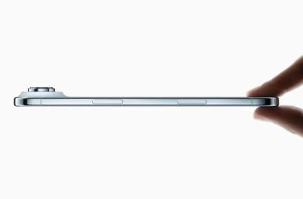 五家渠苹果维修点分享iPhone 17 Air自动关机电源故障解析 